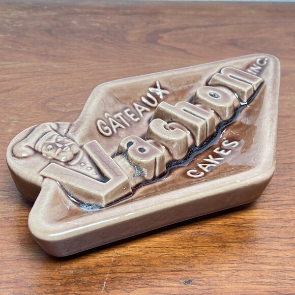 Vintage VACHON Gateau Cakes Logo Ceramic Ashtray by Beauce Canada - Picture 5 of 10